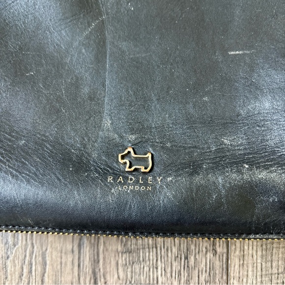 RADLEY LONDON Black leather Crossbody Bag - Picture 5 of 15